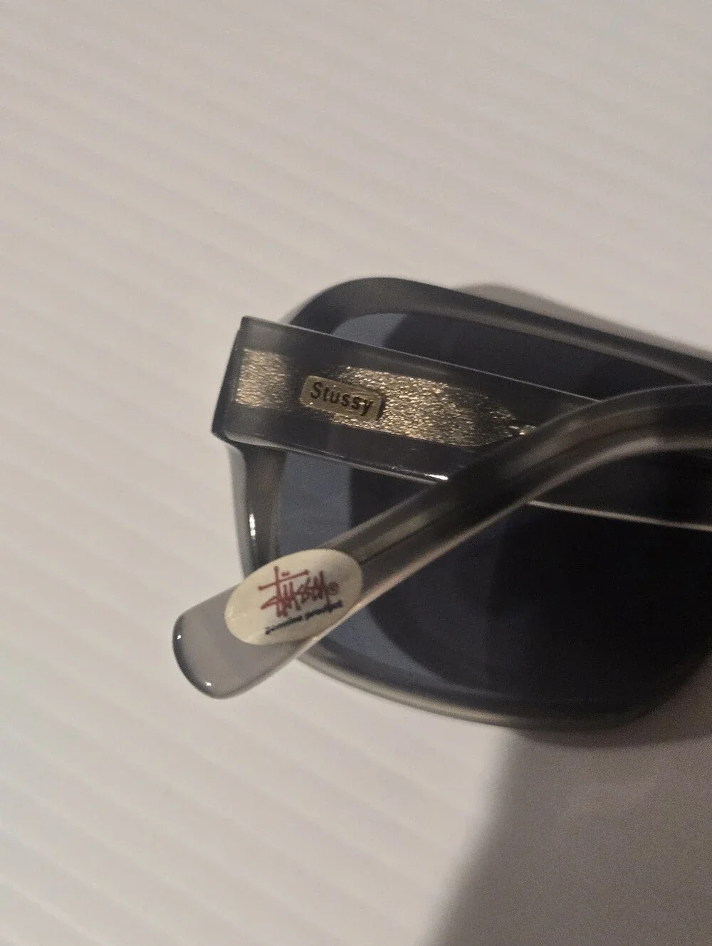 Oliver 040068 Y2k Vintage Stüssy Black Sunglasses with Orange Microfiber Cloth
